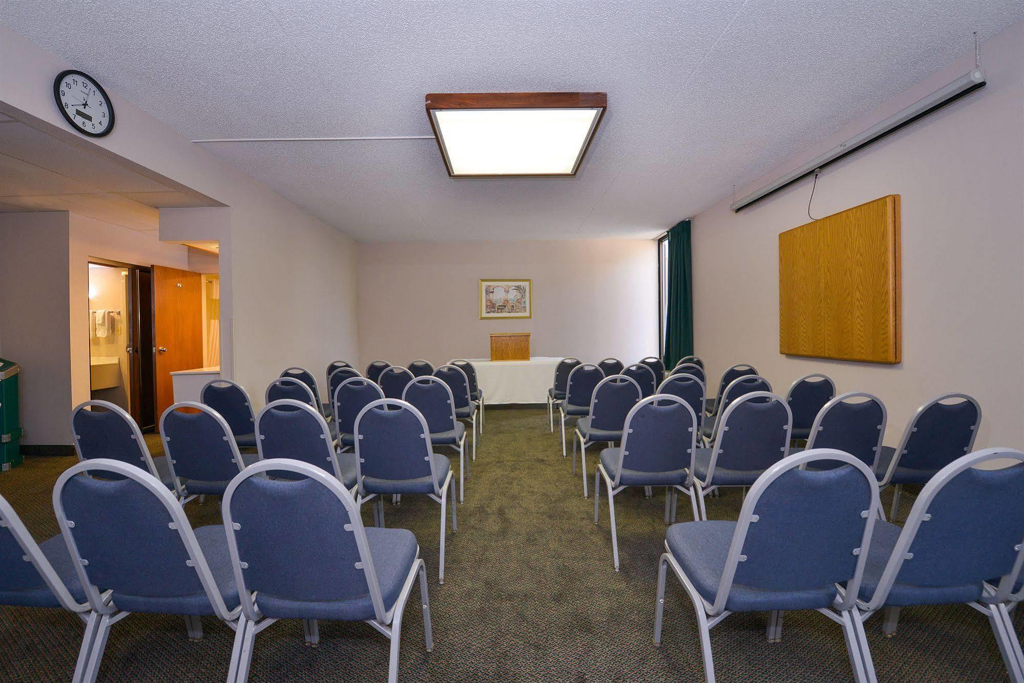 Greenstay Hotel & Suites Central Springfield Zewnętrze zdjęcie