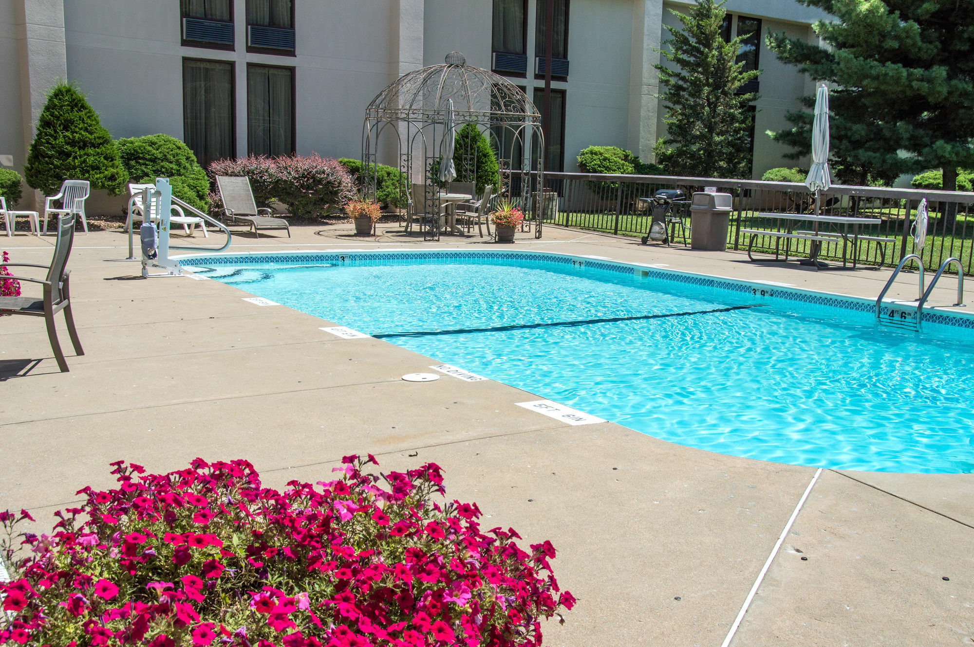 Greenstay Hotel & Suites Central Springfield Zewnętrze zdjęcie